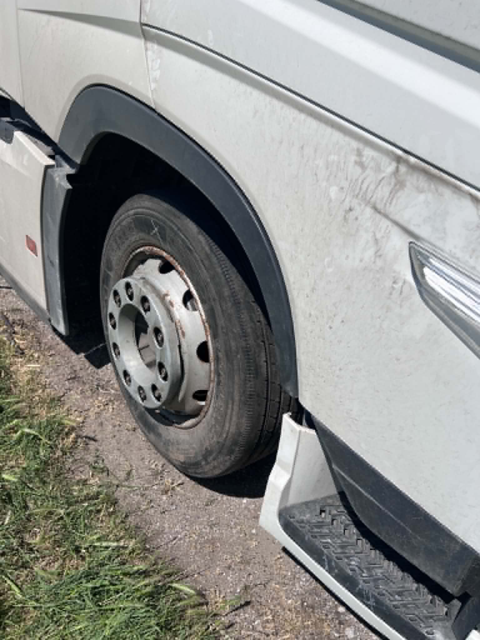 Обслужване на Renault Clio в града с мобилен сервиз PG AUTO